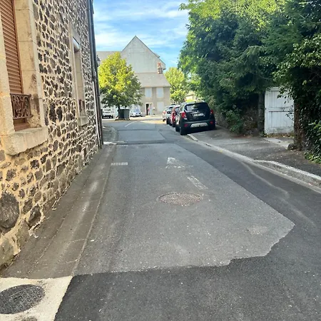 L'ecrin De Loris - Paisible En Hyper-centre * Riom-ès-Montagne